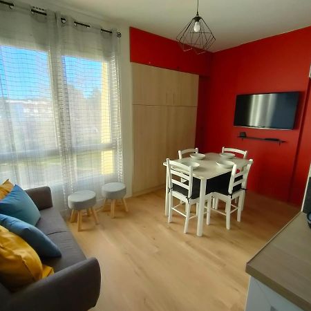 Bel Appartement Au Bord De L'Ocean Saint-Jean-de-Monts Bagian luar foto