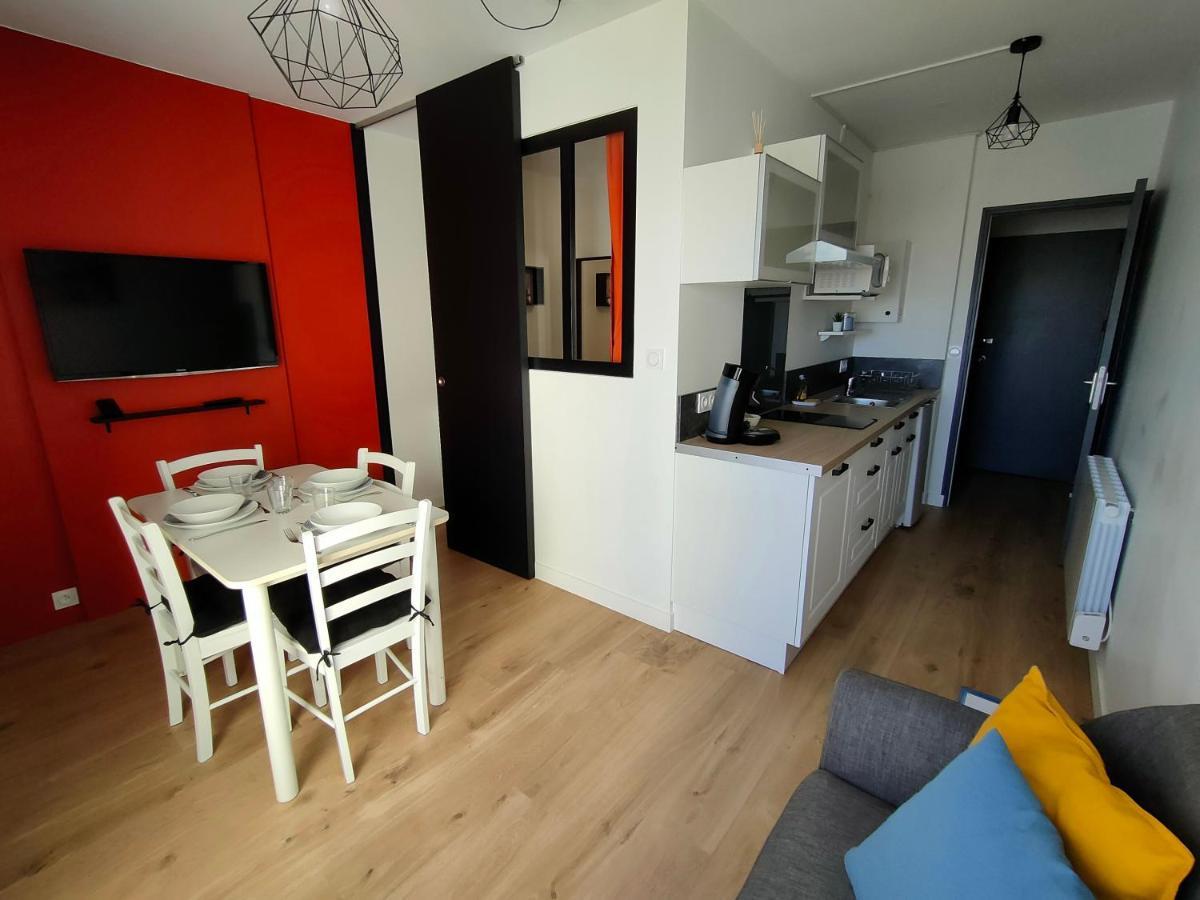 Bel Appartement Au Bord De L'Ocean Saint-Jean-de-Monts Bagian luar foto