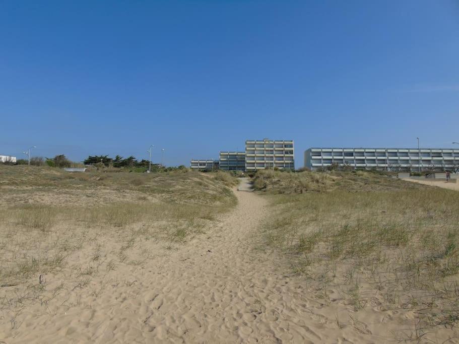 Bel Appartement Au Bord De L'Ocean Saint-Jean-de-Monts Bagian luar foto